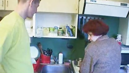 Makyaj sekd filim yapmak için sikmek zorunda kaldım