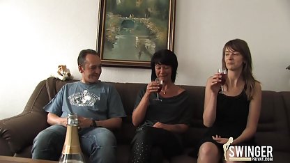 Gözlüklü kız dick berbat bedavasexfilimleri