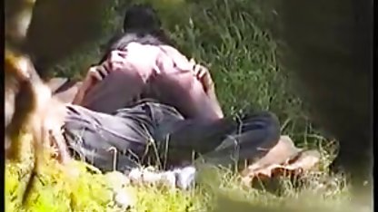 Yaşlı gerçek seks filimleri adam genç havuz başında sikikleri