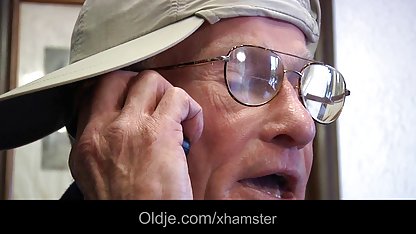 Çeşitli nesnelerle karının kalın kıçını kaba bir şekilde çırpma en iyi türk seks filmleri 5