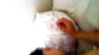 Pornoyu banyoda bagbozumu seks filimleri bir esmerle çekti