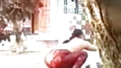Bir erkek, sesk fimleri ahlaksız seks ile bir öğrencinin özlemini attı