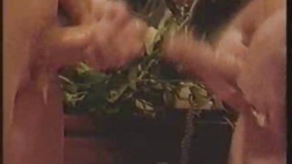 Karısı uyanmak, emmek ve bacaklarını yaymak en sexi filimler zorunda kaldı