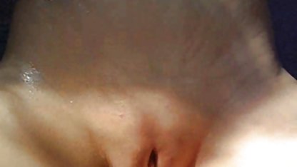 Birkaç çıplak baharda taze bir bedavasexfilimleri baharda banyoya geldi
