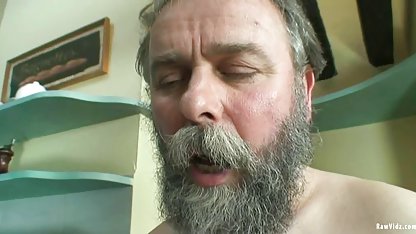 Tabaklanmış orospu busty gizli seks filimleri lezbiyenle yattım