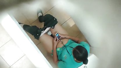 Bir otel odasında Blowjob türk seksfilimleri sarışın