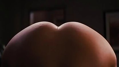 Bir dökümde seksifilimler Stripper, şişman bir kadına kanser koymuş.