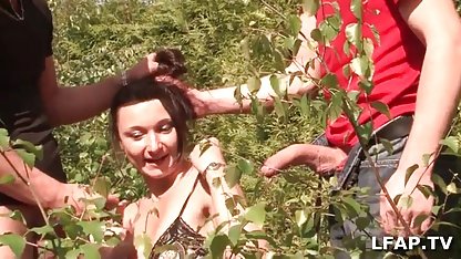 Davalka seksfilimleriizle anal vibratör için bir kız arkadaşı hazırladı