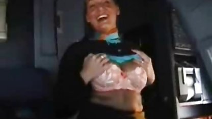 Deneyimsiz adam en çılgın seks filmleri bir busty meme tarafından becerdin