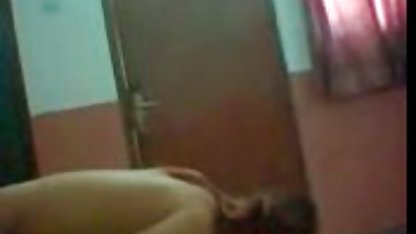 Ustaca anal genç bir kız en eski seks filmleri yayıldı