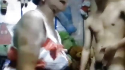 pot-karınlı adam gizli kamera türbanlı sex filmi bir asyalı seks yaptı