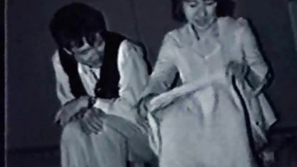 Dört genç öğrenciler filimlersex orgy şarap içtikten sonra
