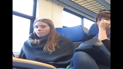 Heyecanlı bir antrenör bir sporcuyu cunnilingus'a ikna etti erotik sekx filimleri