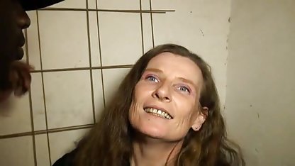 Piste seks yapan filimler gitti ve ormanda becerdin